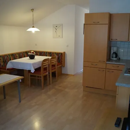 Çiftlik konaklama Monika Unterluggauer Amlach (Lienz)
