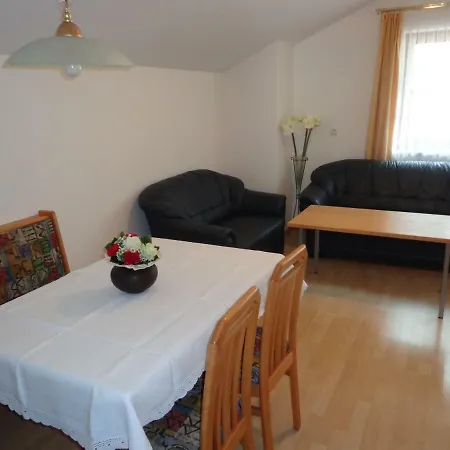 Monika Unterluggauer Alloggio per agriturismo