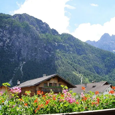 Monika Unterluggauer *